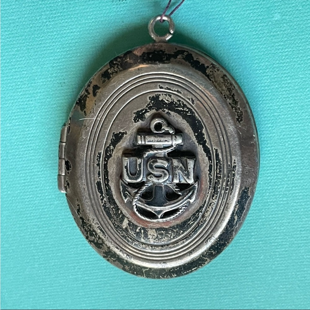 WWII USN sterling silver sweetheart locket